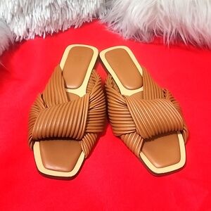 JF ESTELLE SANDALS